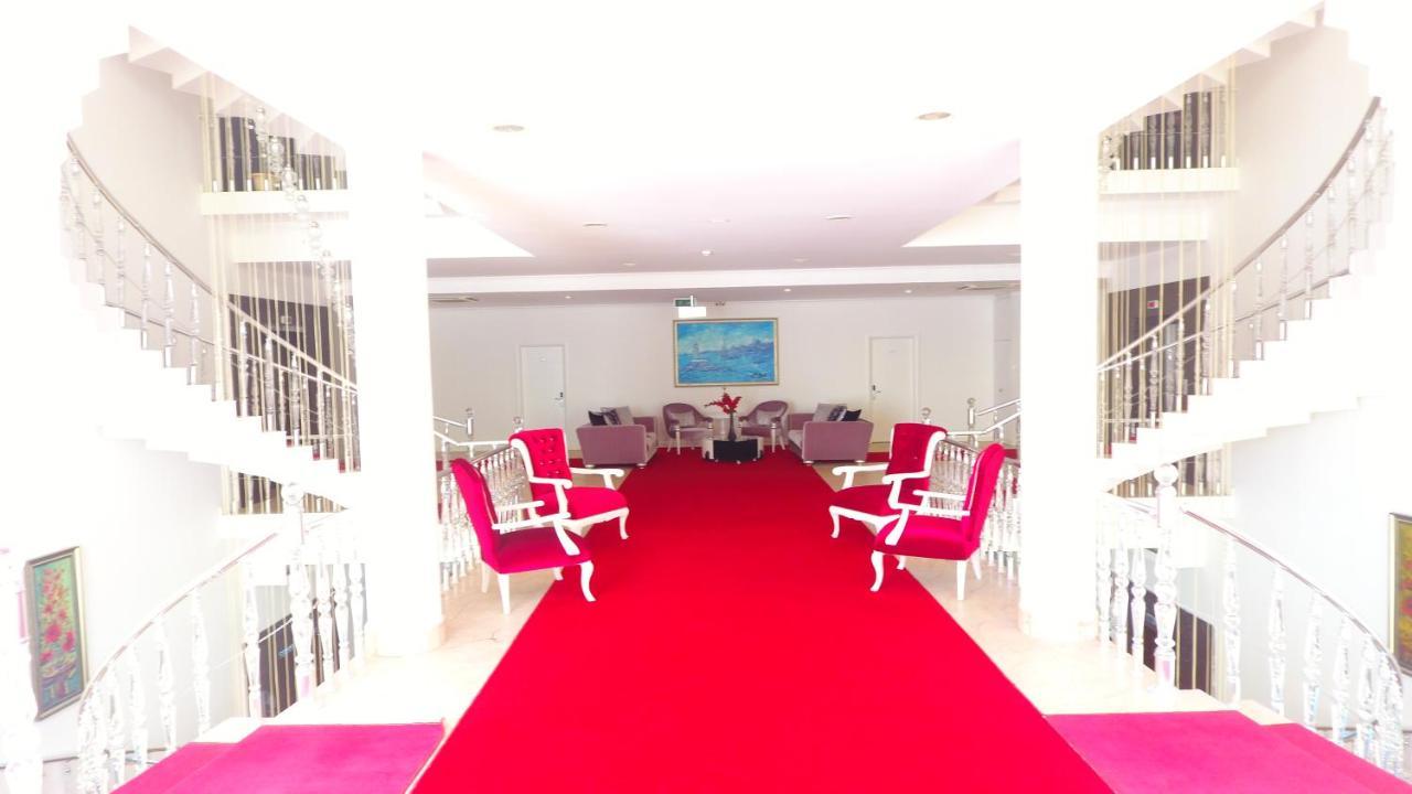 White Palace Hotel 亚洛瓦 外观 照片