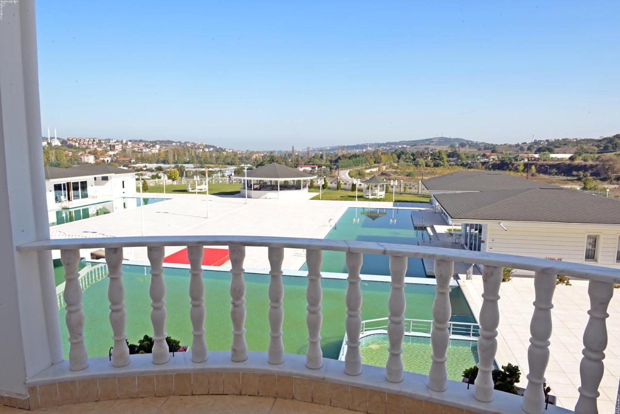 White Palace Hotel 亚洛瓦 外观 照片