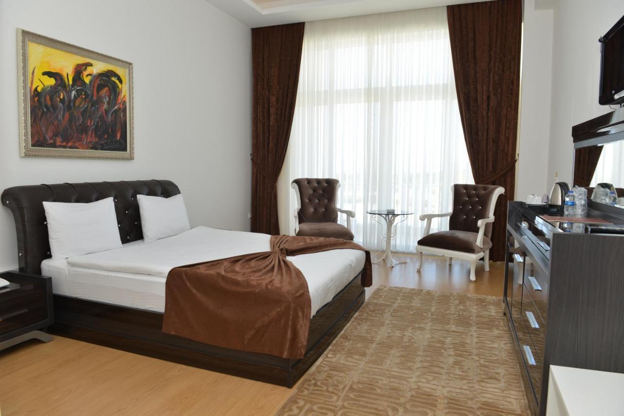White Palace Hotel 亚洛瓦 外观 照片