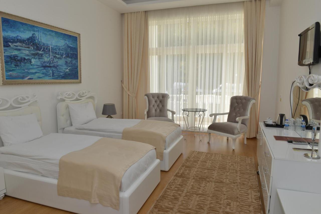 White Palace Hotel 亚洛瓦 外观 照片