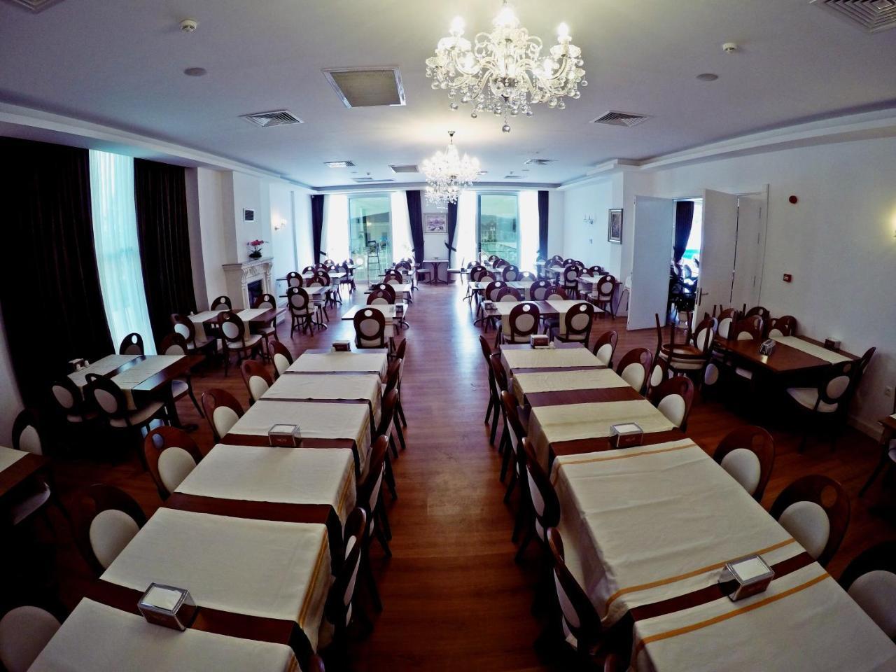 White Palace Hotel 亚洛瓦 外观 照片
